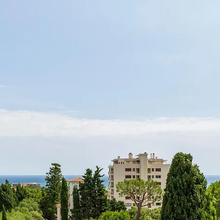 Апартаменты Lovely Flat With Terracce *