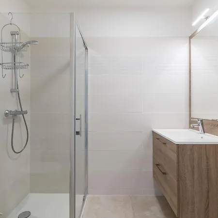 Lovely Flat With Terracce * Антиб