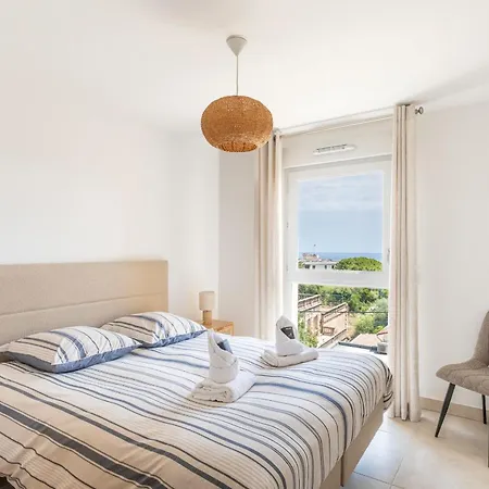 Lovely Flat With Terracce アパート *