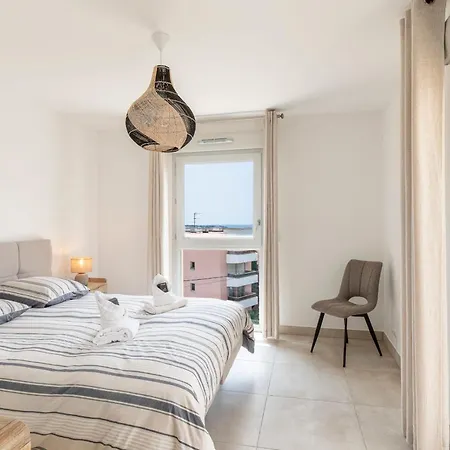 Lovely Flat With Terracce *